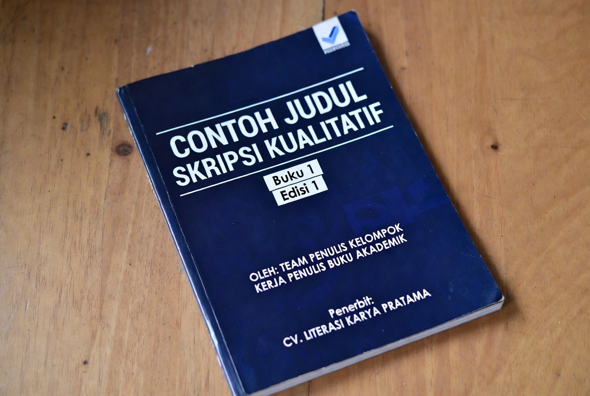 Read more about the article Pilihan Contoh Judul Skripsi Kualitatif Paling Populer 2026